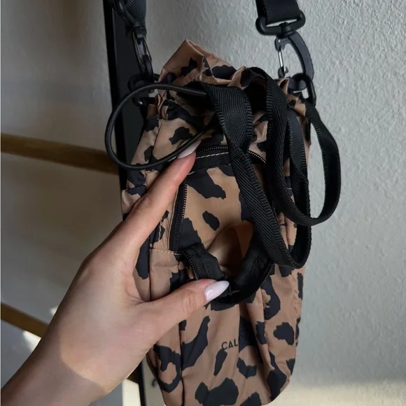 Calpak Water Bottle Bag - Picture 4 of 6